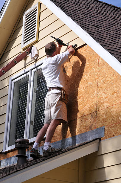 Best Garage Cleanout  in Fitchburg, MA